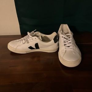 Veja + NET SUSTAIN Esplar rubber-trimmed leather sneakers